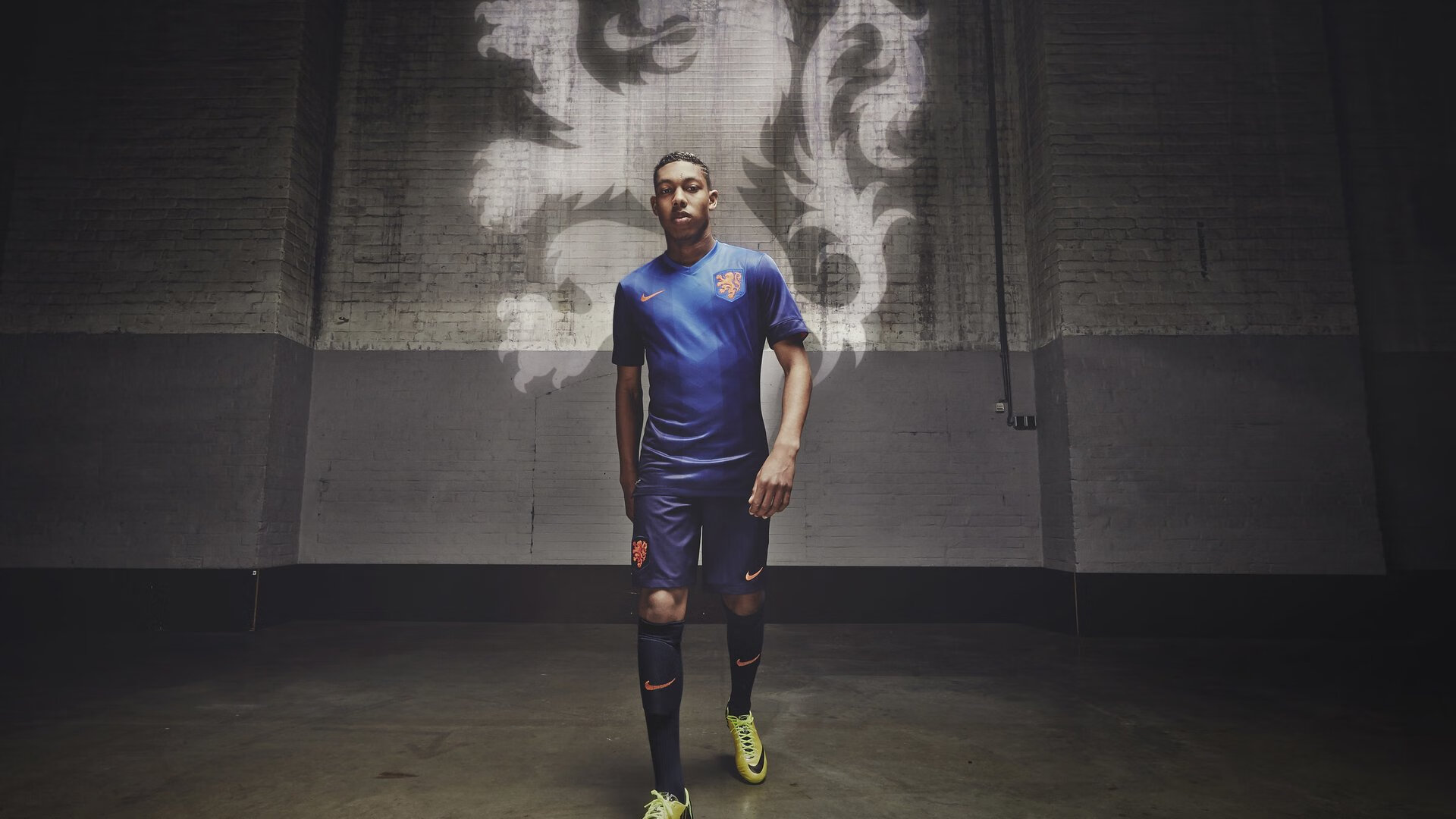 勇士队冲击联盟冠军,目标坚定,勇士队的发展联盟