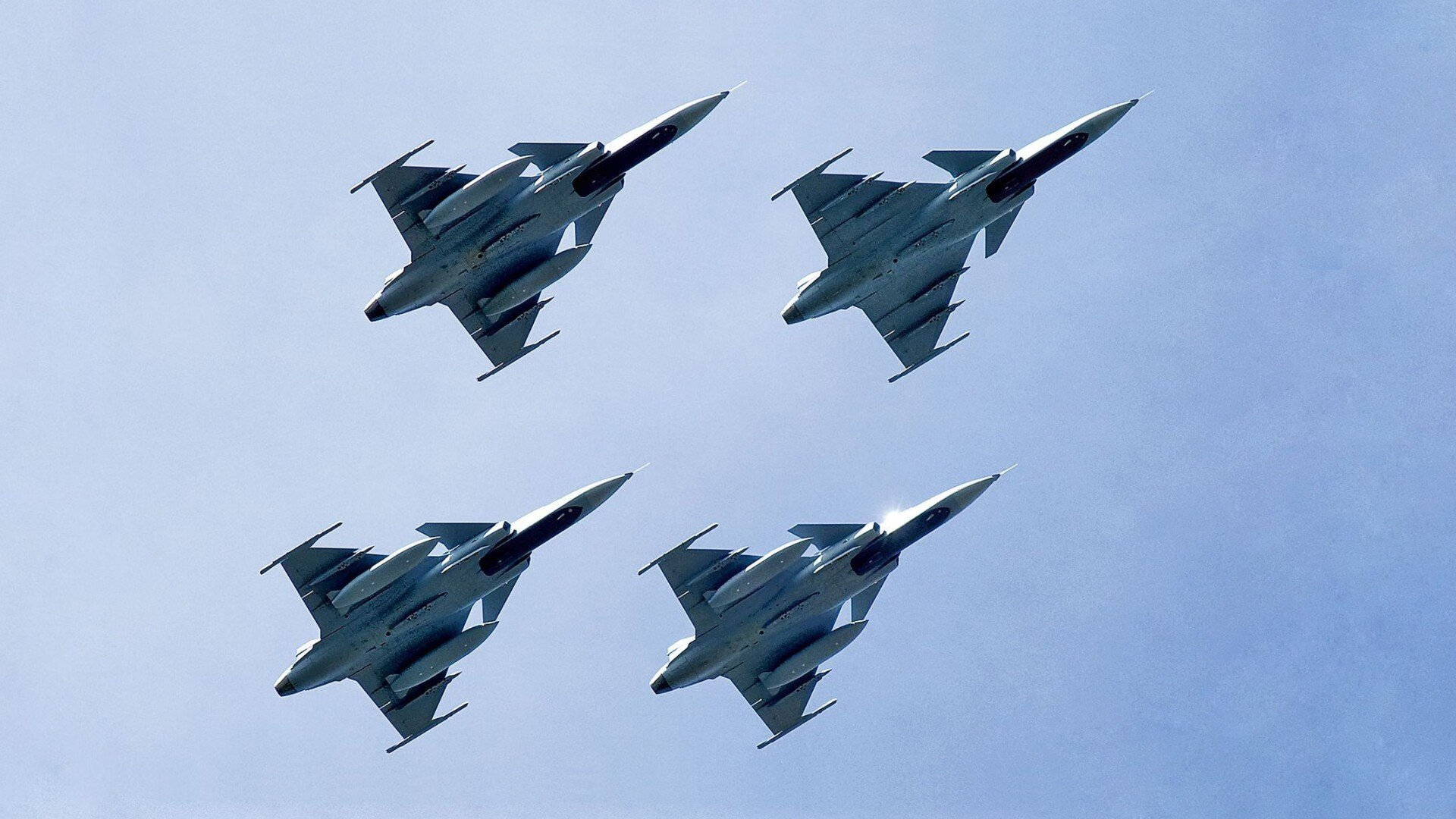 中国女排新晋副攻发挥出色赢得掌声，中国女排新队员